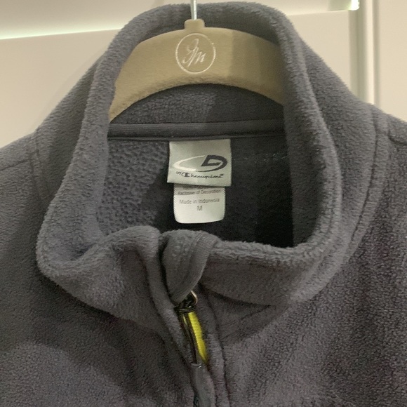 Women's Medium Grey Fleece Full-Zip Jacket See last pic for best color. Size Med - Picture 8 of 13